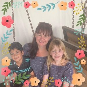 Meet your Posher, Lori